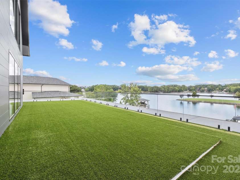 17235 Connor Quay Court, Cornelius, NC 28031.  MLS# CAR4291323, YatesRealty ID 1250. Wellness Terrace 