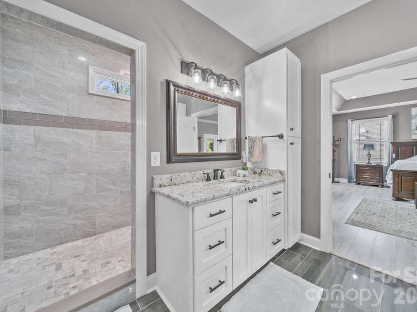617 Caudle Road, Peachland, NC 28133.  MLS# CAR4369747, YatesRealty ID 12500. Primary Bathroom