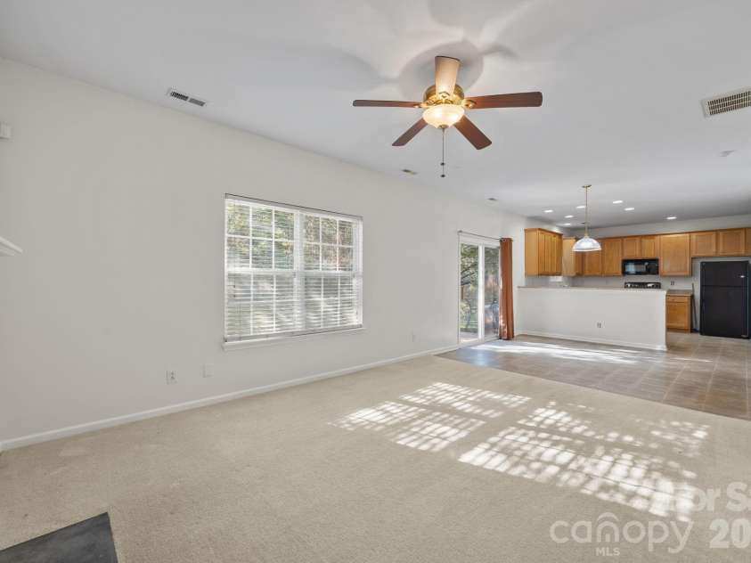 14307 O Casey Lane, Charlotte, NC 28213.  MLS# CAR4355673, YatesRealty ID 12501. 