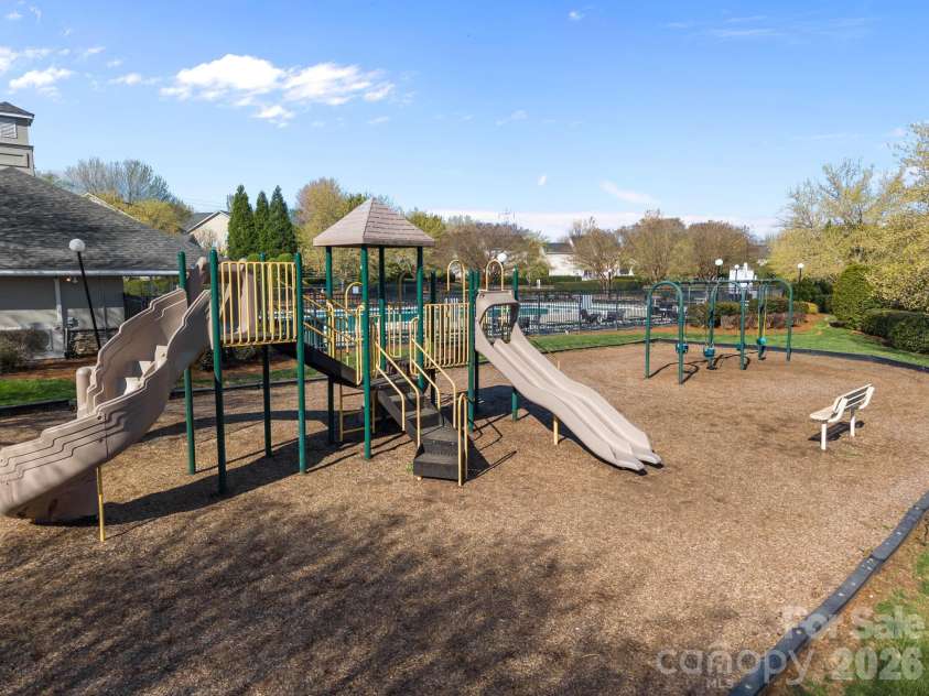 14307 O Casey Lane, Charlotte, NC 28213.  MLS# CAR4355673, YatesRealty ID 12501. 
