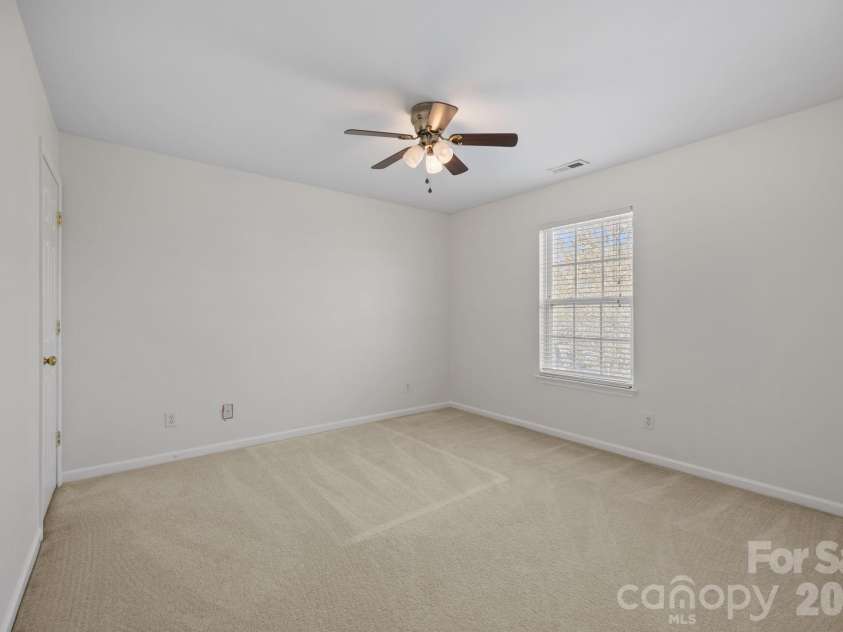 14307 O Casey Lane, Charlotte, NC 28213.  MLS# CAR4355673, YatesRealty ID 12501. Secondary Bedroom Upper Level