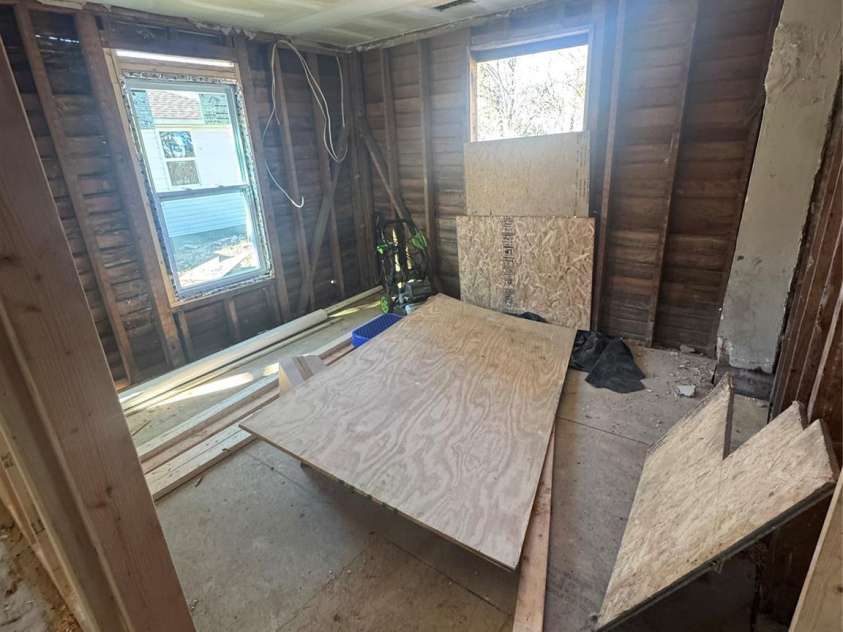 328 Whitner Street, Rock Hill, SC 29730.  MLS# CAR4213077, YatesRealty ID 12501. 