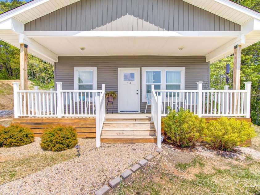 106 Thistle Field Drive, Asheville, NC 28806.  MLS# CAR4256530, YatesRealty ID 12502. 