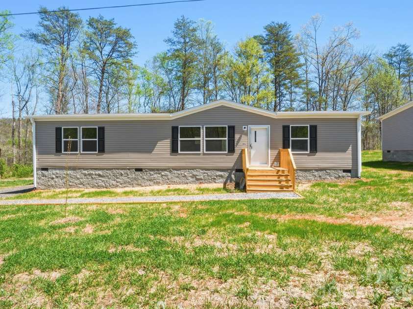 95 Peaceful Hill Drive, Old Fort, NC 28762.  MLS# CAR4366657, YatesRealty ID 12504. 