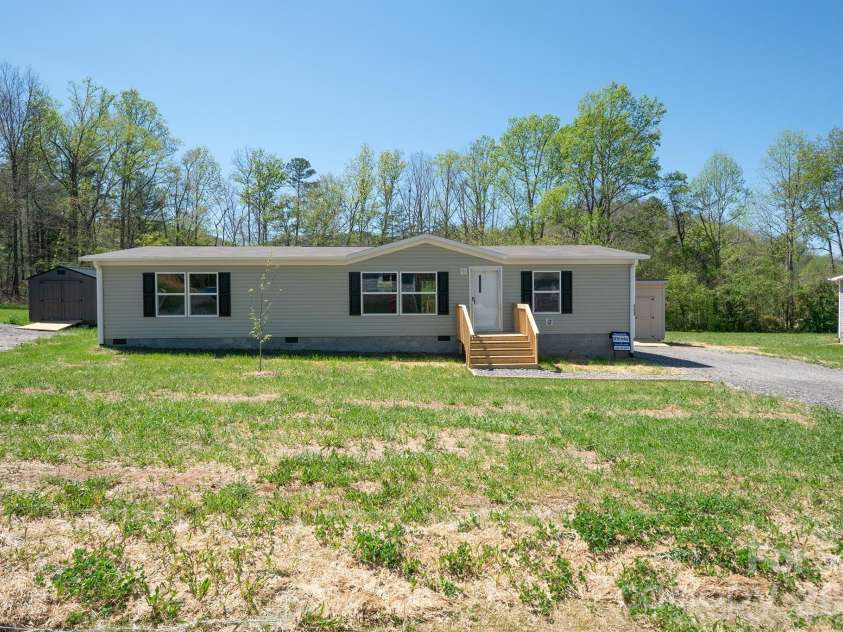 140 Peaceful Hill Drive, Old Fort, NC 28762.  MLS# CAR4367309, YatesRealty ID 12506. 
