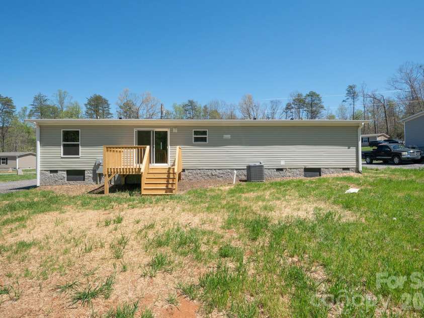 140 Peaceful Hill Drive, Old Fort, NC 28762.  MLS# CAR4367309, YatesRealty ID 12506. 