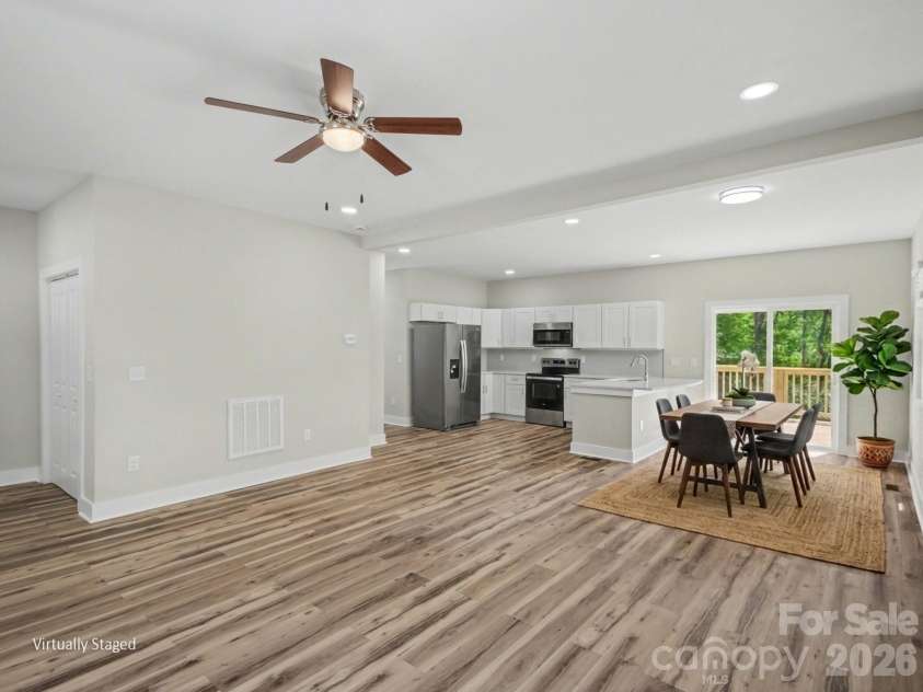 2728 Crawford Avenue, Gastonia, NC 28052.  MLS# CAR4370969, YatesRealty ID 12507. 
