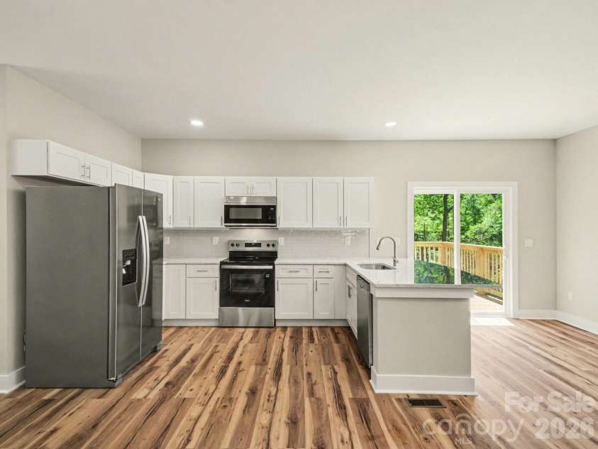 2728 Crawford Avenue, Gastonia, NC 28052.  MLS# CAR4370969, YatesRealty ID 12507. 