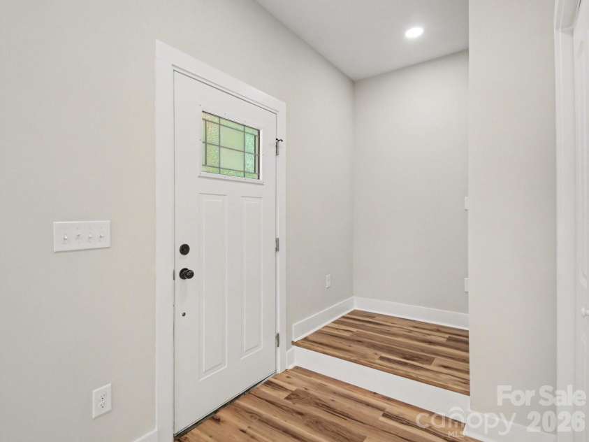 2728 Crawford Avenue, Gastonia, NC 28052.  MLS# CAR4370969, YatesRealty ID 12507. 