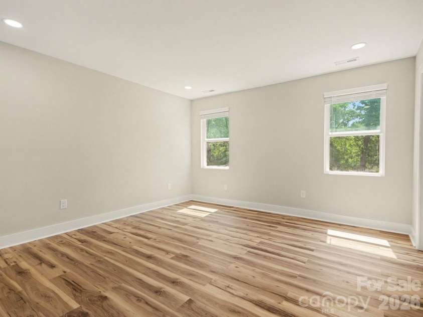 2728 Crawford Avenue, Gastonia, NC 28052.  MLS# CAR4370969, YatesRealty ID 12507. 