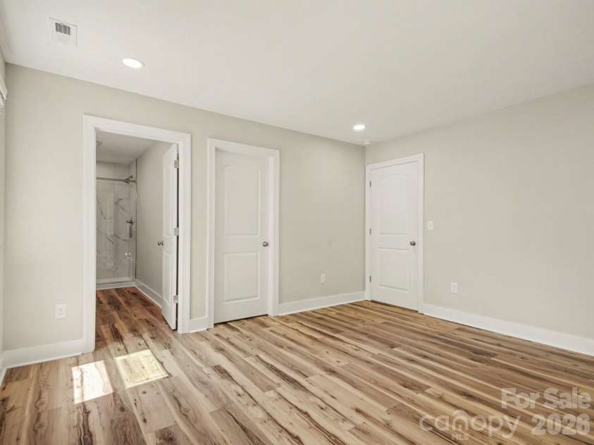 2728 Crawford Avenue, Gastonia, NC 28052.  MLS# CAR4370969, YatesRealty ID 12507. 