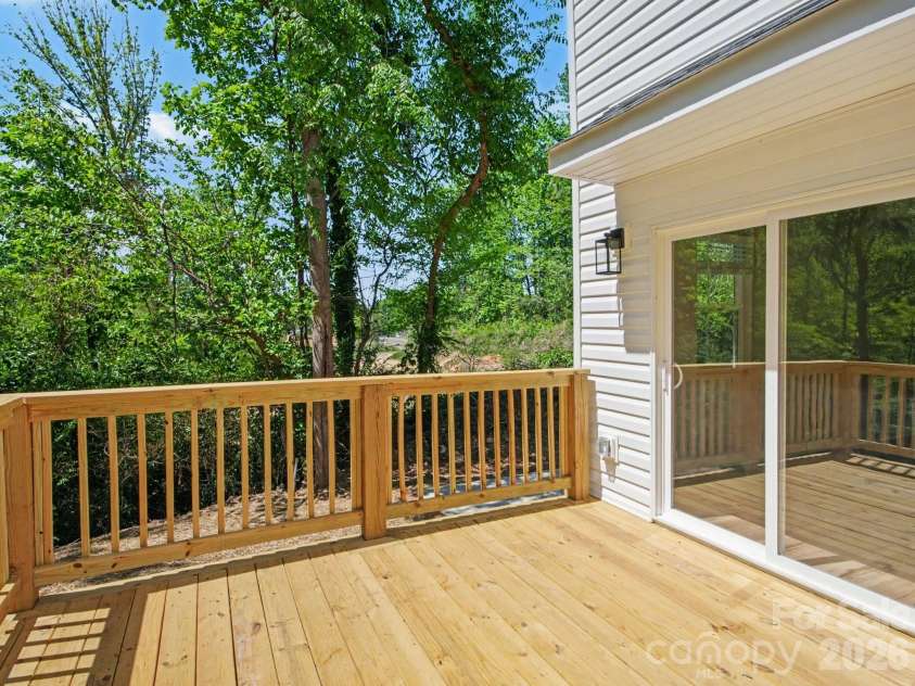 2728 Crawford Avenue, Gastonia, NC 28052.  MLS# CAR4370969, YatesRealty ID 12507. 
