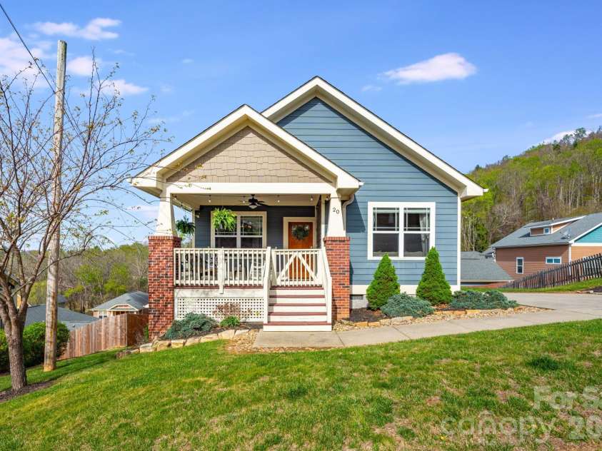 20 Byrdcliffe Lane, Asheville, NC 28805.  MLS# CAR4370991, YatesRealty ID 12508. 