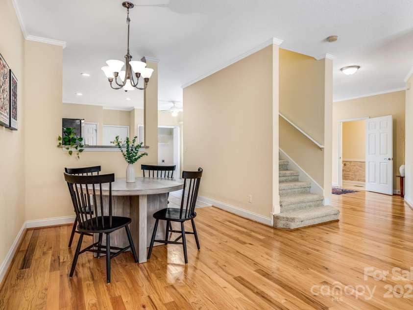 20 Holiday Drive, Arden, NC 28704.  MLS# CAR4186032, YatesRealty ID 12508. Dining Area