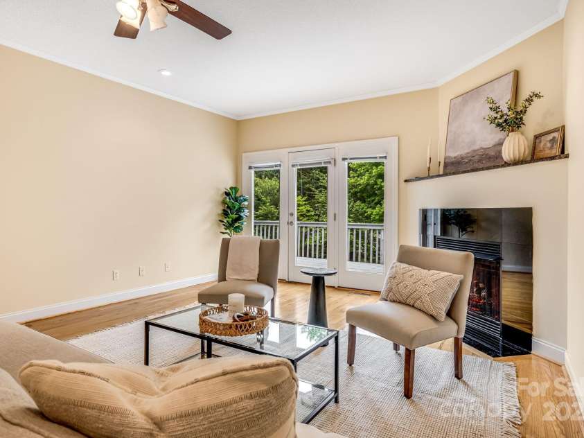 20 Holiday Drive, Arden, NC 28704.  MLS# CAR4186032, YatesRealty ID 12508. Living Area