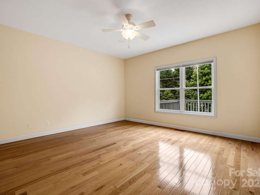 20 Holiday Drive, Arden, NC 28704.  MLS# CAR4186032, YatesRealty ID 12508. Primary Bedroom-Main Floor