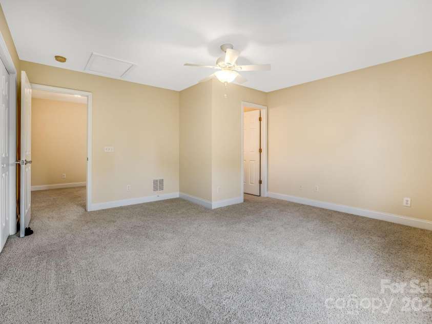 20 Holiday Drive, Arden, NC 28704.  MLS# CAR4186032, YatesRealty ID 12508. Upstairs Bedroom