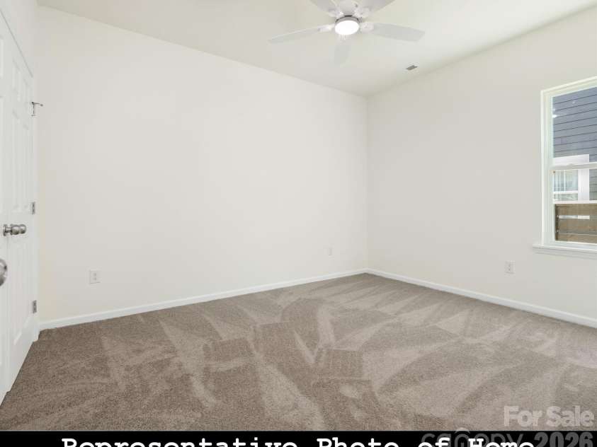 962 Hoskins Road, Charlotte, NC 28208.  MLS# CAR4345128, YatesRealty ID 12509. 