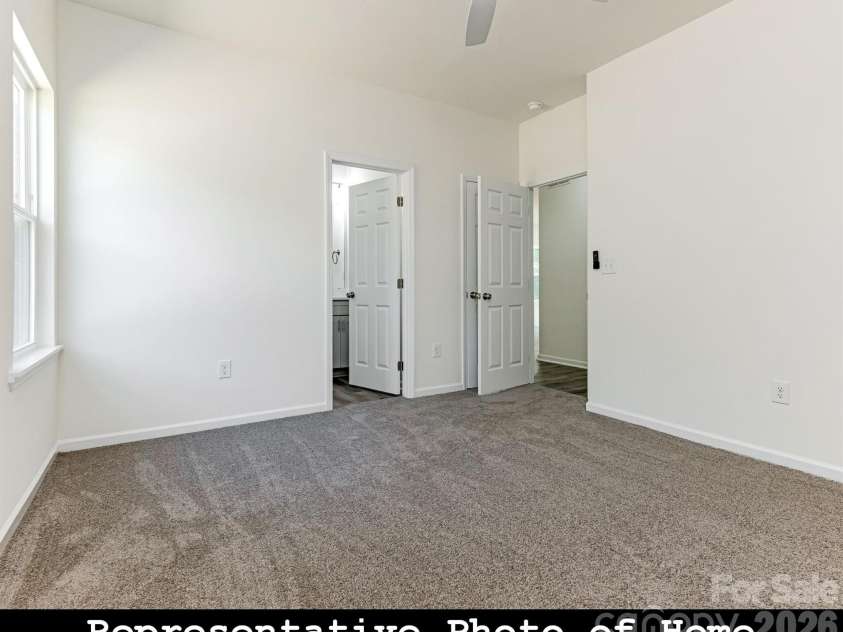 962 Hoskins Road, Charlotte, NC 28208.  MLS# CAR4345128, YatesRealty ID 12509. 