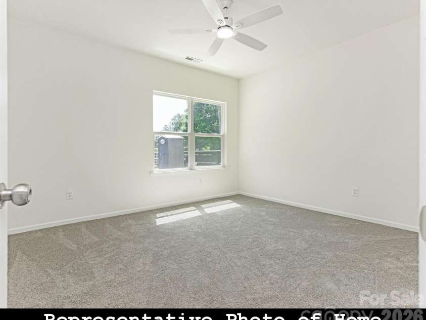 962 Hoskins Road, Charlotte, NC 28208.  MLS# CAR4345128, YatesRealty ID 12509. 