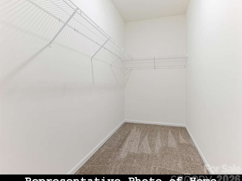 962 Hoskins Road, Charlotte, NC 28208.  MLS# CAR4345128, YatesRealty ID 12509. 