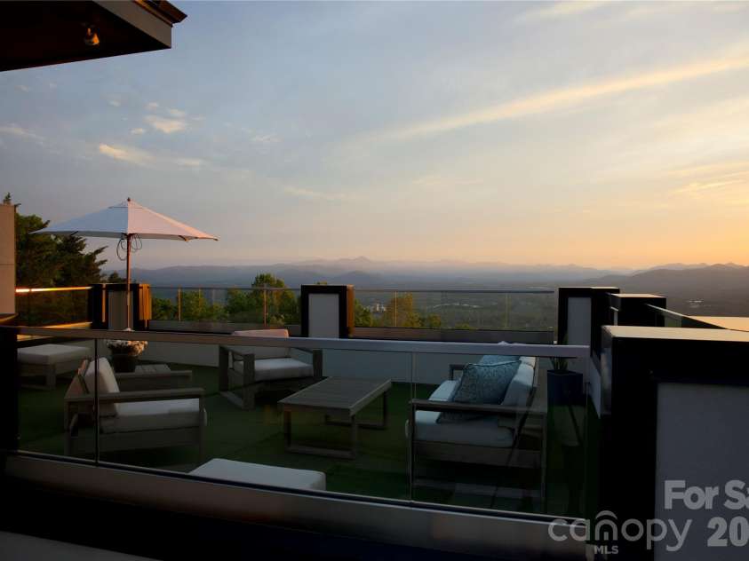 12 Sunset Summit, Asheville, NC 28804.  MLS# CAR4329108, YatesRealty ID 1251. 