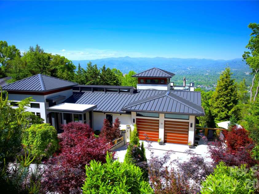 12 Sunset Summit, Asheville, NC 28804.  MLS# CAR4329108, YatesRealty ID 1251. 