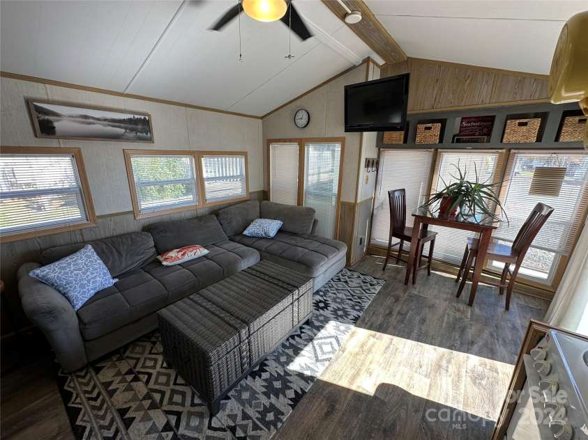 104 Cardinal Avenue, New London, NC 28127.  MLS# CAR4195375, YatesRealty ID 12510. 