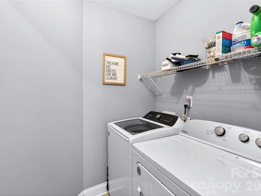 133 Hidden Ridge Drive, Spartanburg, SC 29301.  MLS# CAR4370017, YatesRealty ID 12510. 