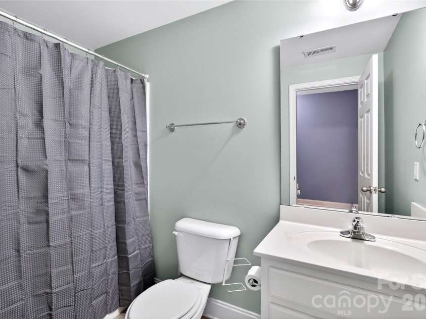 133 Hidden Ridge Drive, Spartanburg, SC 29301.  MLS# CAR4370017, YatesRealty ID 12510. 
