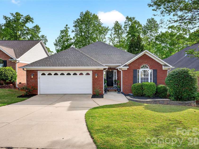 133 Hidden Ridge Drive, Spartanburg, SC 29301.  MLS# CAR4370017, YatesRealty ID 12510. 