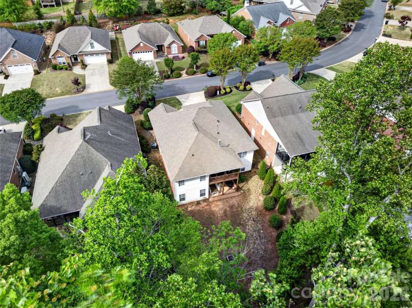 133 Hidden Ridge Drive, Spartanburg, SC 29301.  MLS# CAR4370017, YatesRealty ID 12510. 