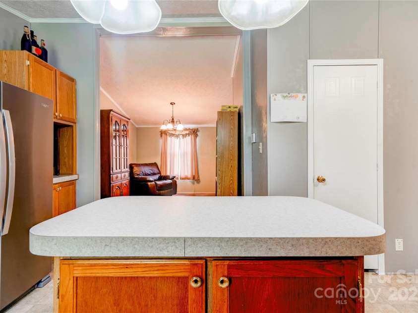 1708 River Hill Drive, Shelby, NC 28152.  MLS# CAR4250887, YatesRealty ID 12511. 