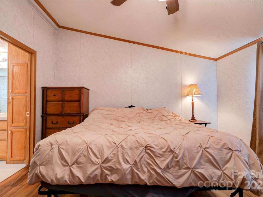 1708 River Hill Drive, Shelby, NC 28152.  MLS# CAR4250887, YatesRealty ID 12511. 