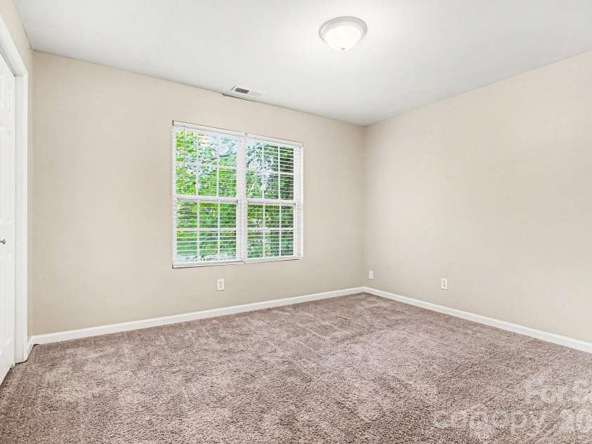 3409 Durham Lane, Charlotte, NC 28269.  MLS# CAR4368817, YatesRealty ID 12511. 