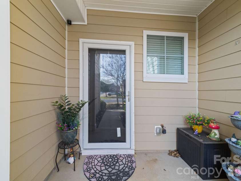 1425 Bramblewood Drive, Fort Mill, SC 29708.  MLS# CAR4369791, YatesRealty ID 12512. 