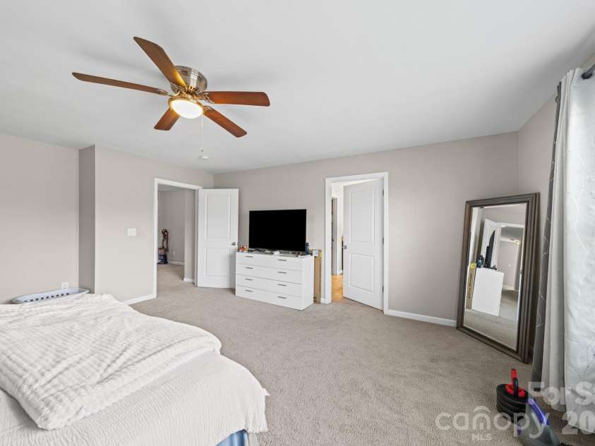 1425 Bramblewood Drive, Fort Mill, SC 29708.  MLS# CAR4369791, YatesRealty ID 12512. 