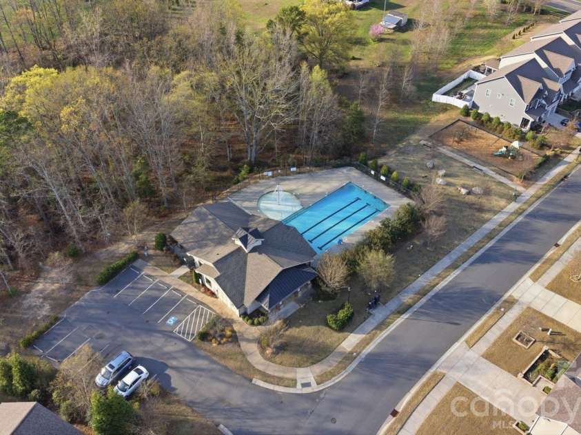 1425 Bramblewood Drive, Fort Mill, SC 29708.  MLS# CAR4369791, YatesRealty ID 12512. 