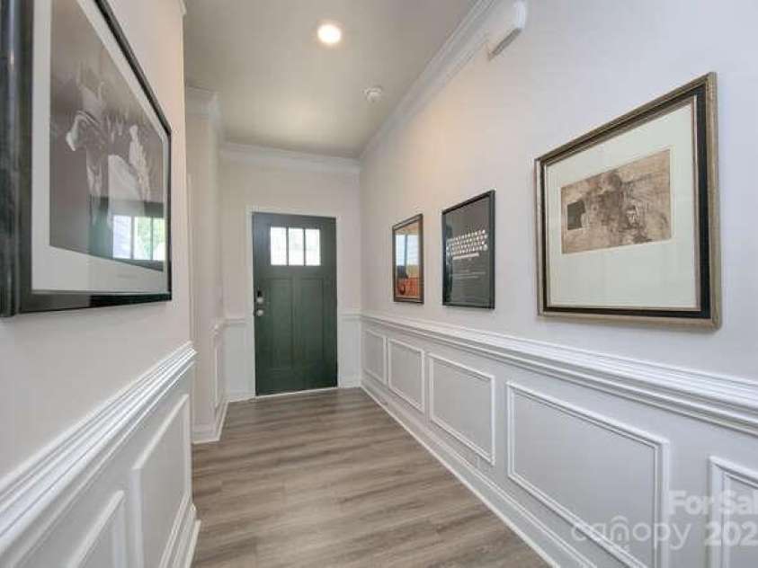 4245 Millstream Road, Denver, NC 28037.  MLS# CAR4257186, YatesRealty ID 12512. Foyer