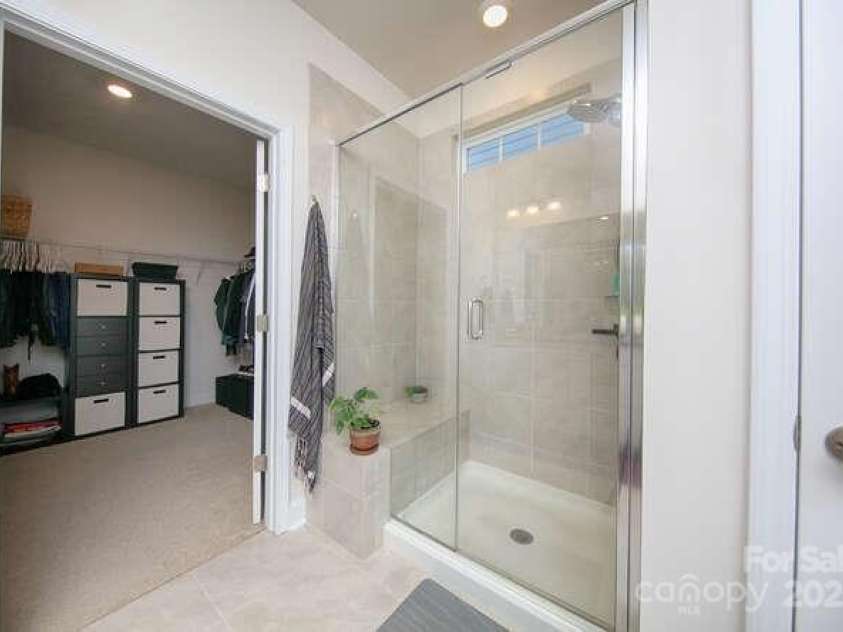 4245 Millstream Road, Denver, NC 28037.  MLS# CAR4257186, YatesRealty ID 12512. Primary Full Bath