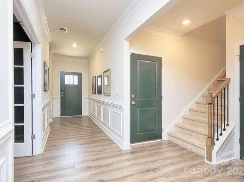 4245 Millstream Road, Denver, NC 28037.  MLS# CAR4257186, YatesRealty ID 12512. Up Stairs stairway