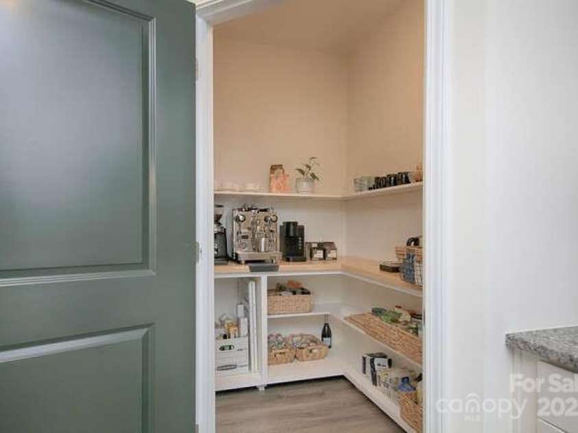 4245 Millstream Road, Denver, NC 28037.  MLS# CAR4257186, YatesRealty ID 12512. Walk in pantry