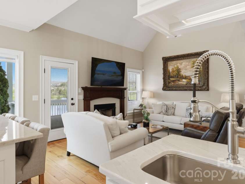 138 Turnberry Court, Jefferson, NC 28640.  MLS# CAR4371026, YatesRealty ID 12513. 