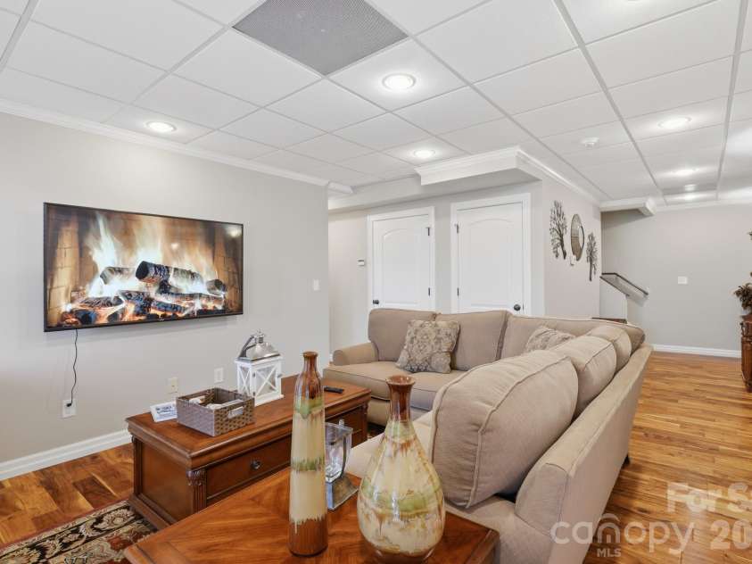 138 Turnberry Court, Jefferson, NC 28640.  MLS# CAR4371026, YatesRealty ID 12513. 