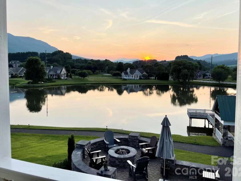 138 Turnberry Court, Jefferson, NC 28640.  MLS# CAR4371026, YatesRealty ID 12513. 