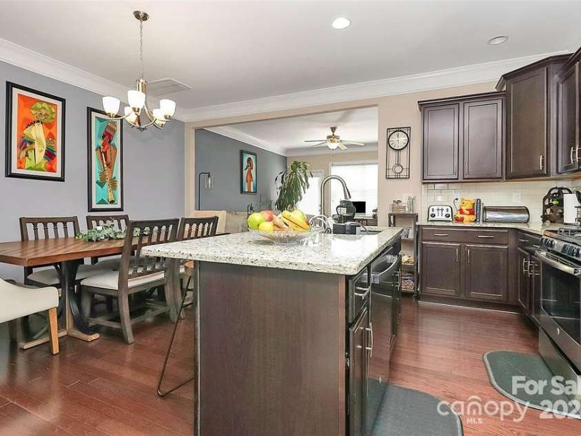 4146 La Crema Drive, Charlotte, NC 28214.  MLS# CAR4205836, YatesRealty ID 12513. 