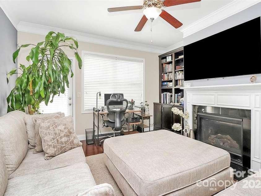 4146 La Crema Drive, Charlotte, NC 28214.  MLS# CAR4205836, YatesRealty ID 12513. 