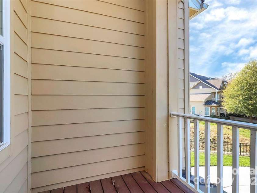 4146 La Crema Drive, Charlotte, NC 28214.  MLS# CAR4205836, YatesRealty ID 12513. 