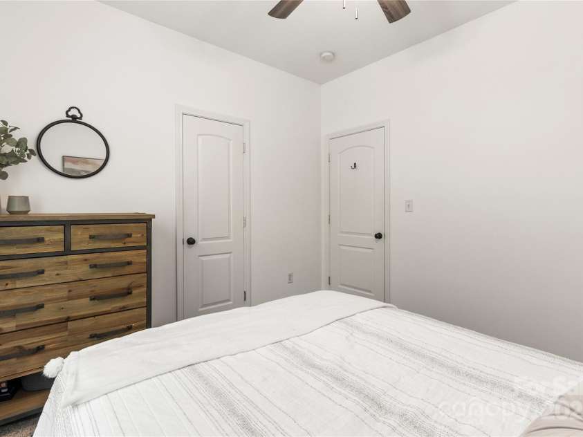 3509 Seminole Drive, Maiden, NC 28650.  MLS# CAR4246878, YatesRealty ID 12514. 