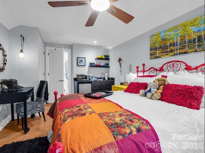 167 Trails End, Lake Lure, NC 28746.  MLS# CAR4245504, YatesRealty ID 12515. Private BR - Former furniture display